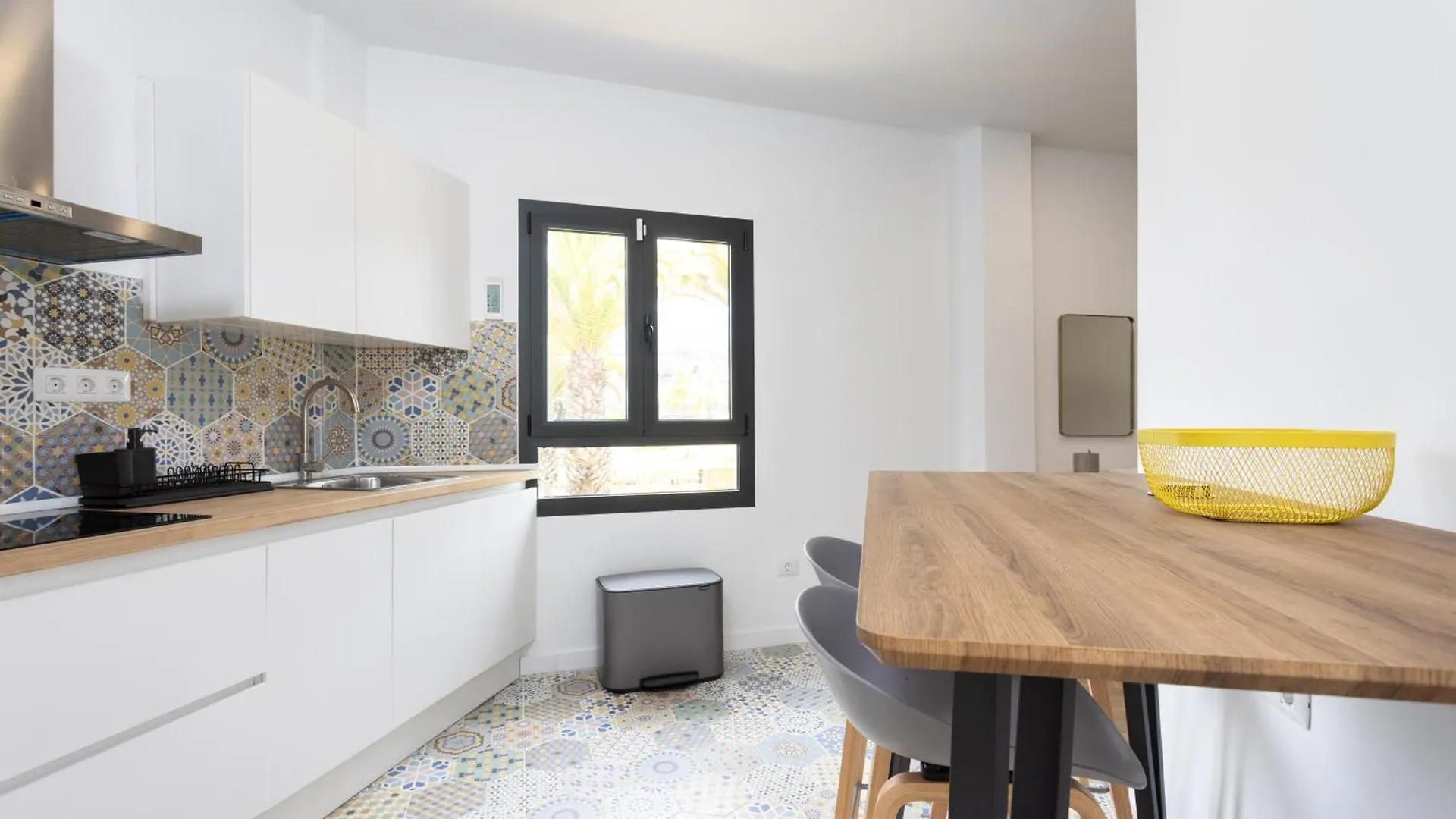 Apartament Alcala Deluxe Townhouse By Sunkeyrents